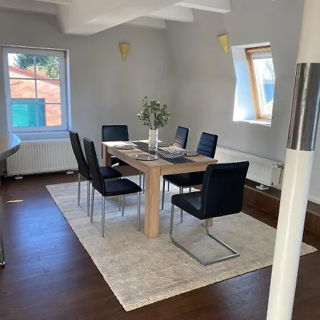 Stilvolle Ferienwohnung In Der Naehe Von Schwerin Dummer Exterior photo
